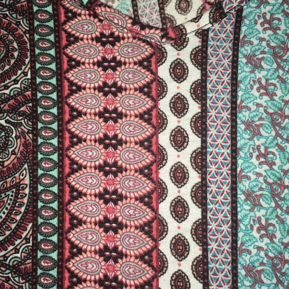 Blouse - Picture 2 of 5